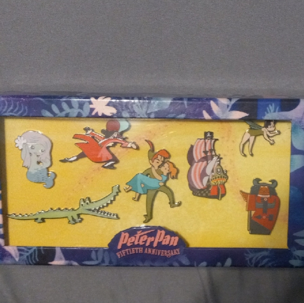Final Price! Disney Peter Pan Limited Edition Collectible Pins - Picture 2 of 3